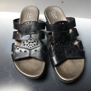 clark bendables black leather sandal sz 7m